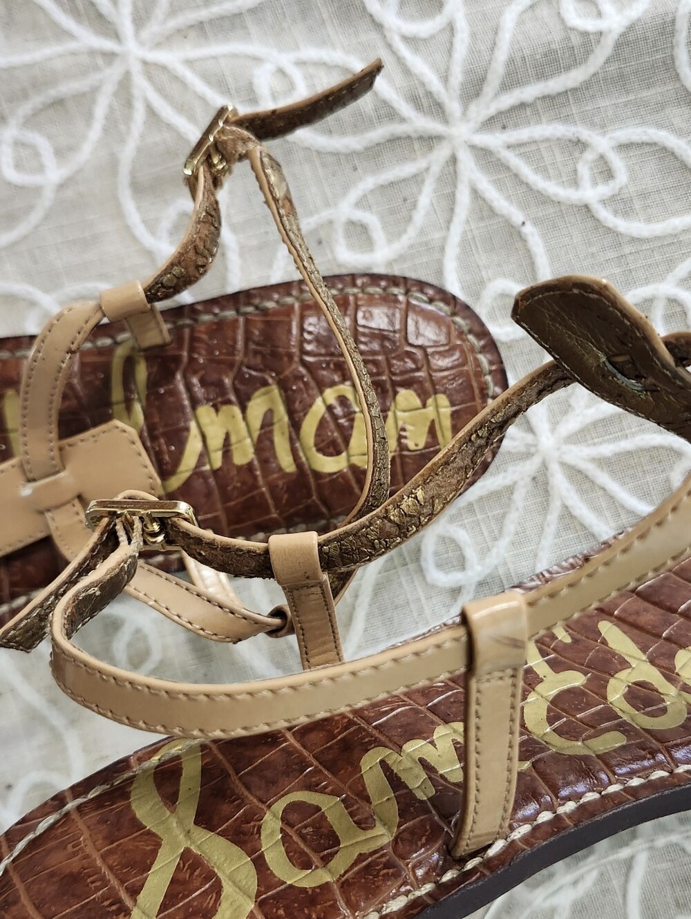 Sam Edelman Tan T-Strap Gigi Thong Sandal - Picture 12 of 14